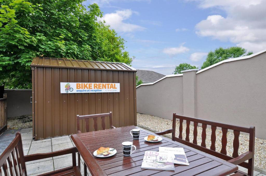 Amber Lodge Budget Accommodation Galway Esterno foto