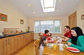 Amber Lodge Budget Accommodation Galway Esterno foto