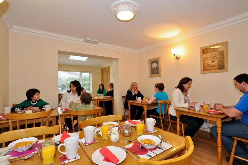 Amber Lodge Budget Accommodation Galway Esterno foto